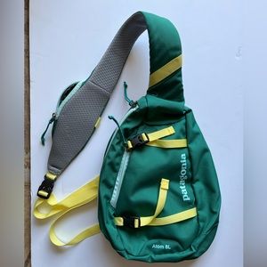Patagonia Atom 8L Sling bag
